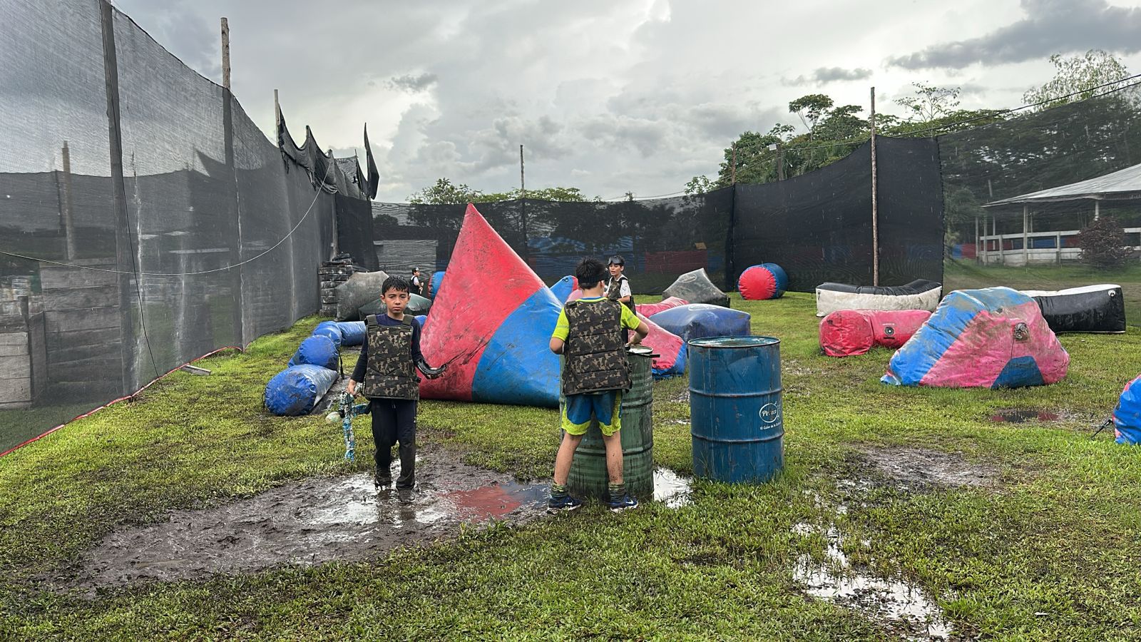 Mapa de paintball INFLABLES - Campo de batalla profesional para 20 jugadores