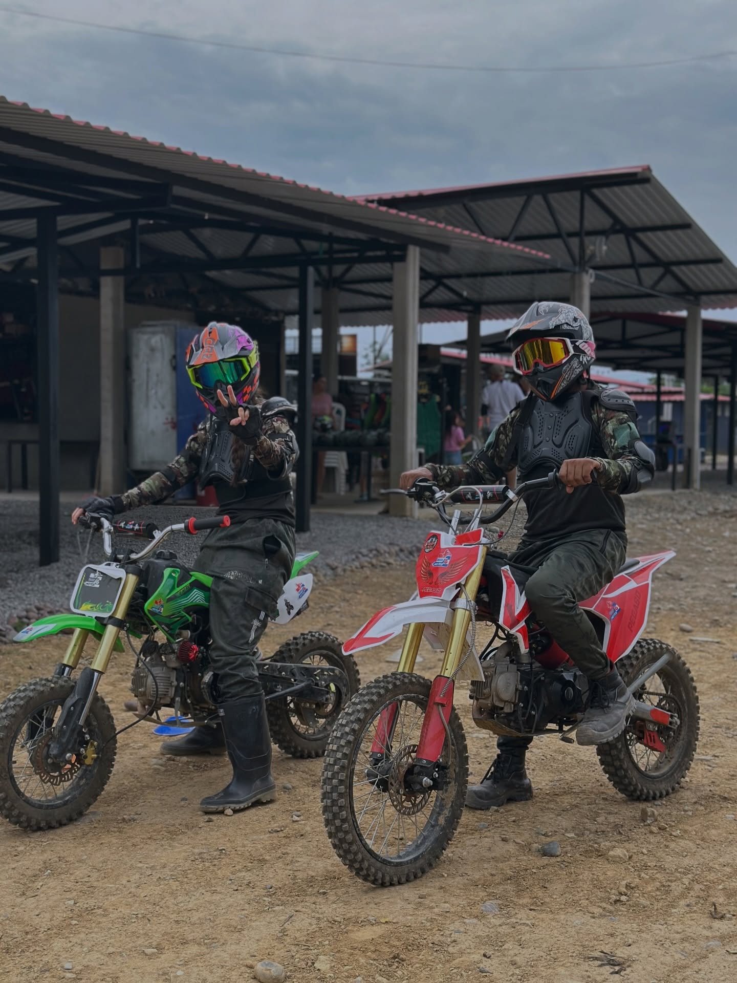 Destino paintball MOTOCROSS